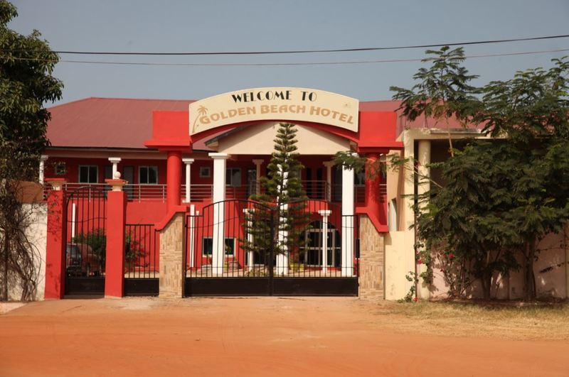 Golden Beach Hotel Serrekunda Exterior photo
